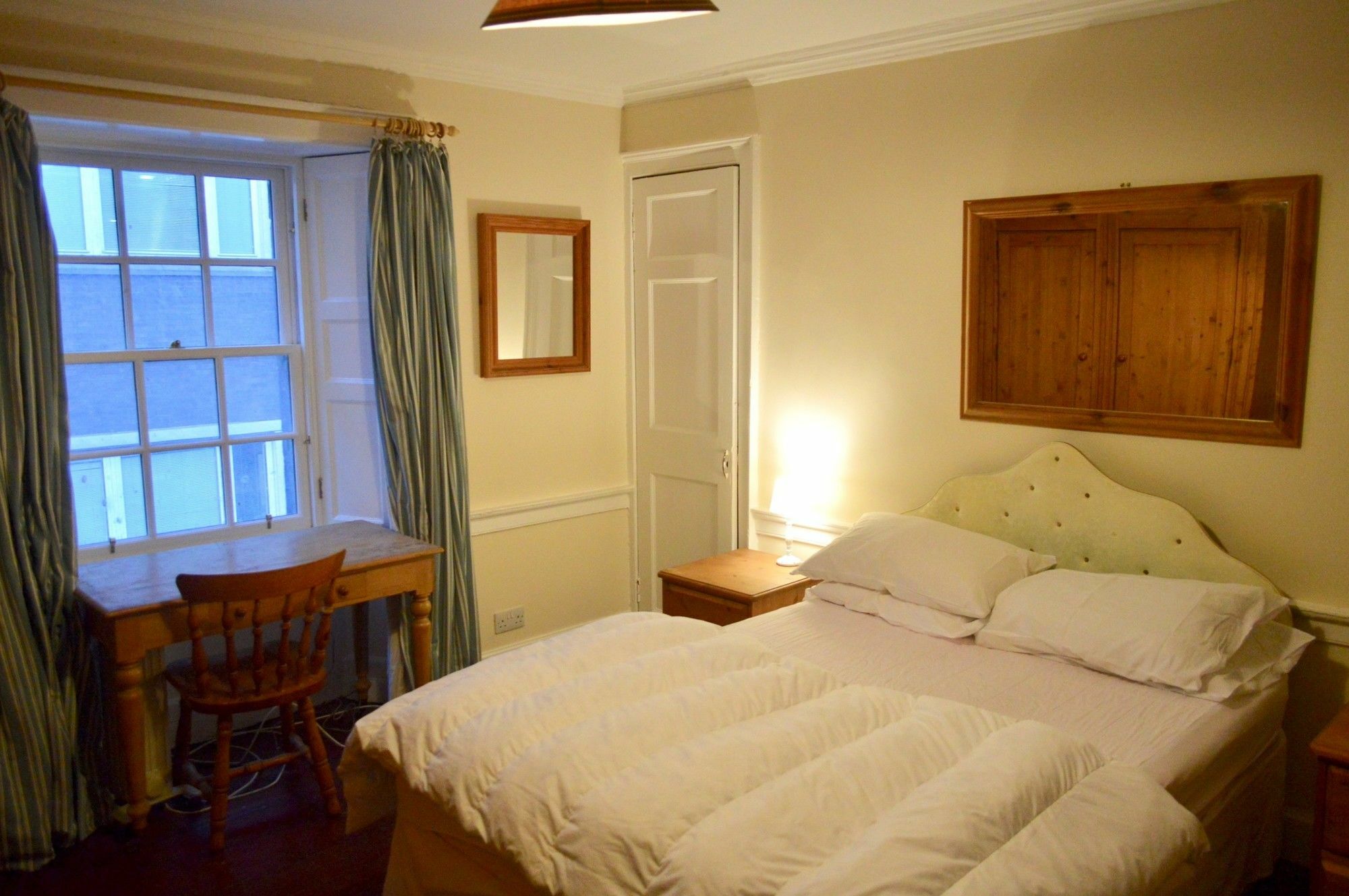 Central 1 Bedroom Apartment Sleeps 2 EDI Exterior foto